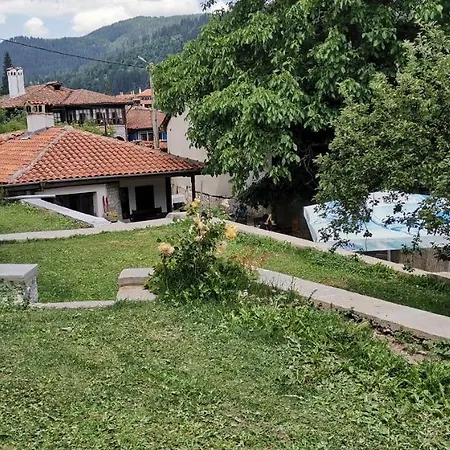 при рени Apartman