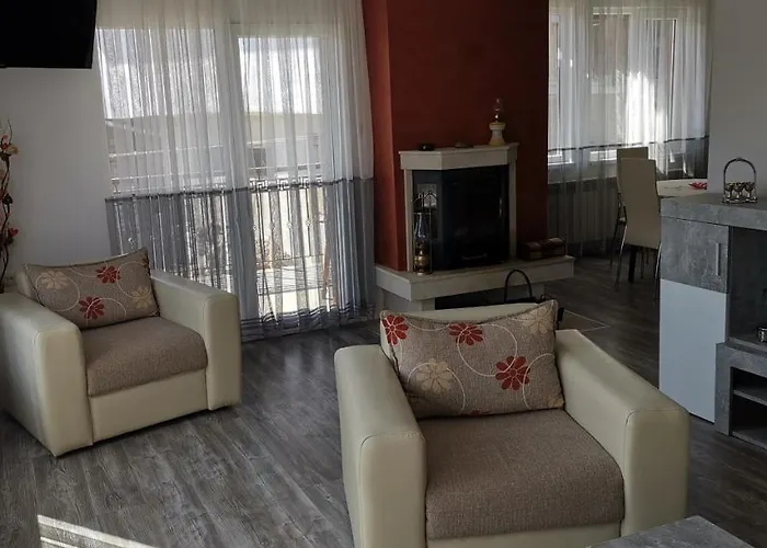 при рени Apartament